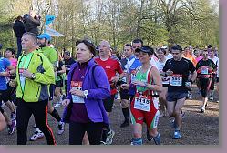 02 Marathon Cheverny 165 * 680 x 453 * (181KB)